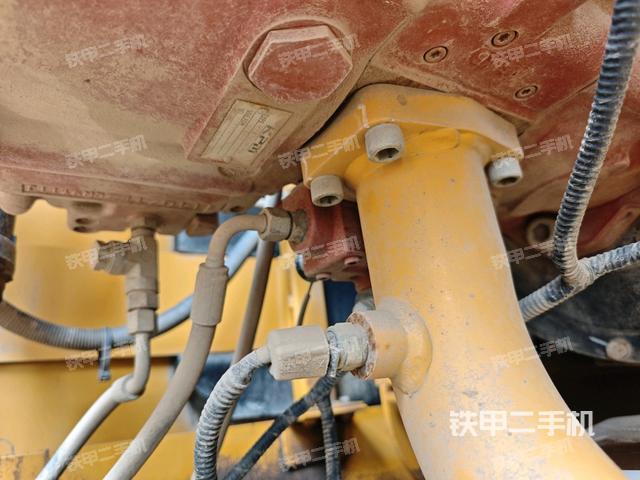 液压泵斜45 左(大件舱室) 液压泵斜45 左(大件舱室)