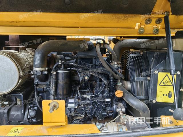 发动机整体俯视（整机外观）