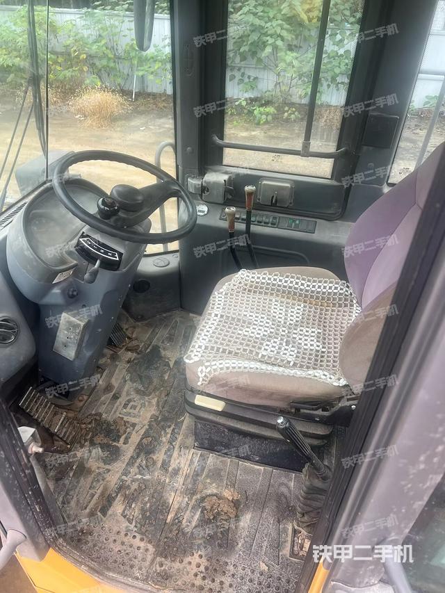 驾驶室工作台（整机外观及大件）