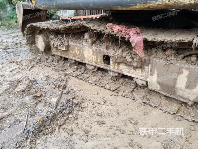 单侧履带整体（整机外观）