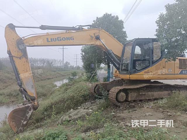 柳工CLG922E挖掘機
