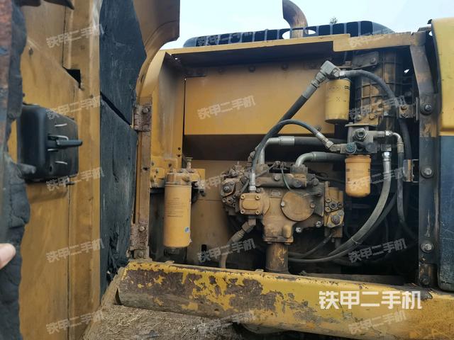 液压泵室(大件舱室) 液压泵室(大件舱室)