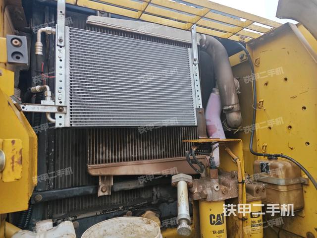 散熱器室(大件艙室) 散熱器室(大件艙室)