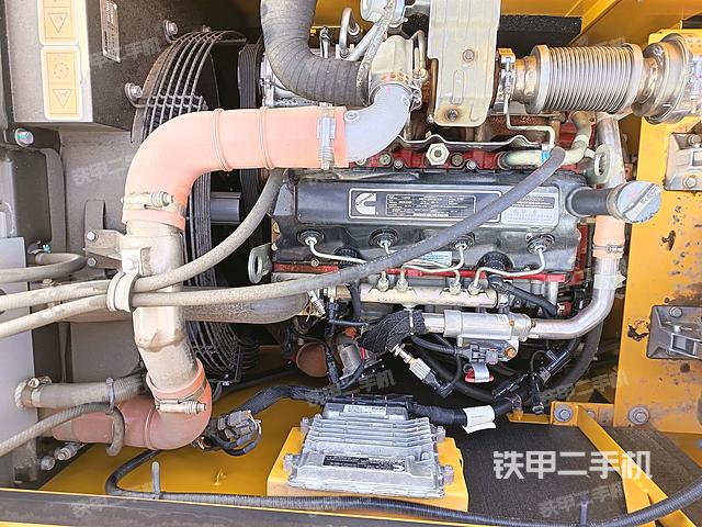 发动机整体俯视（整机外观）