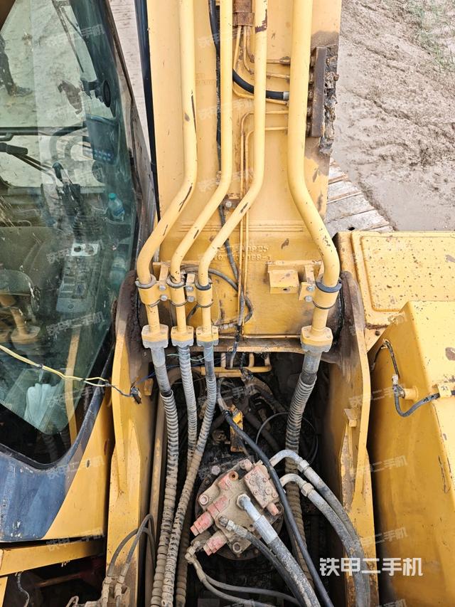 整机右后45°（整机外观）