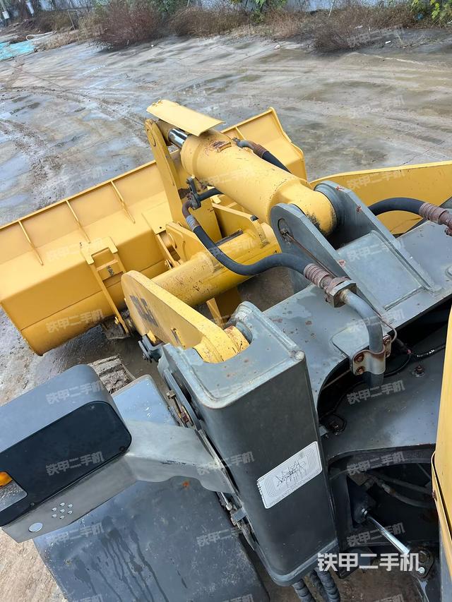 工作装置整体（整机外观及大件）