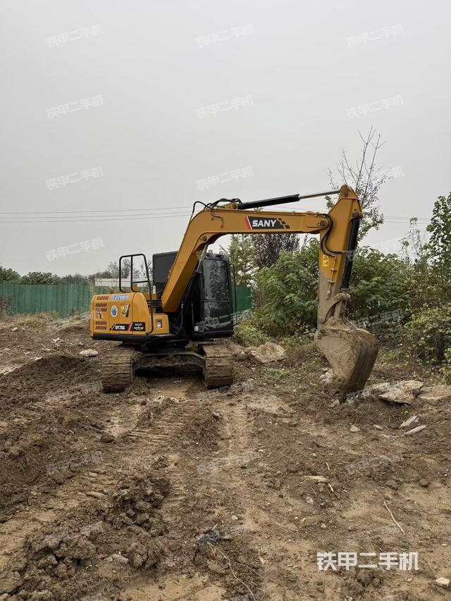 整機(jī)右后45°(整機(jī)外觀) 整機(jī)右后45°(整機(jī)外觀)