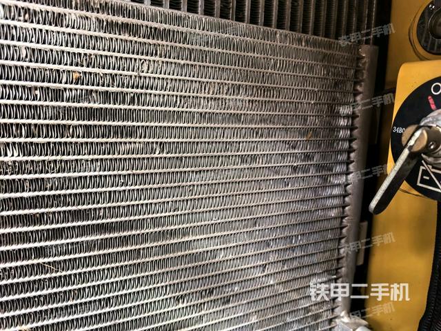 散熱器室(大件艙室) 散熱器室(大件艙室)