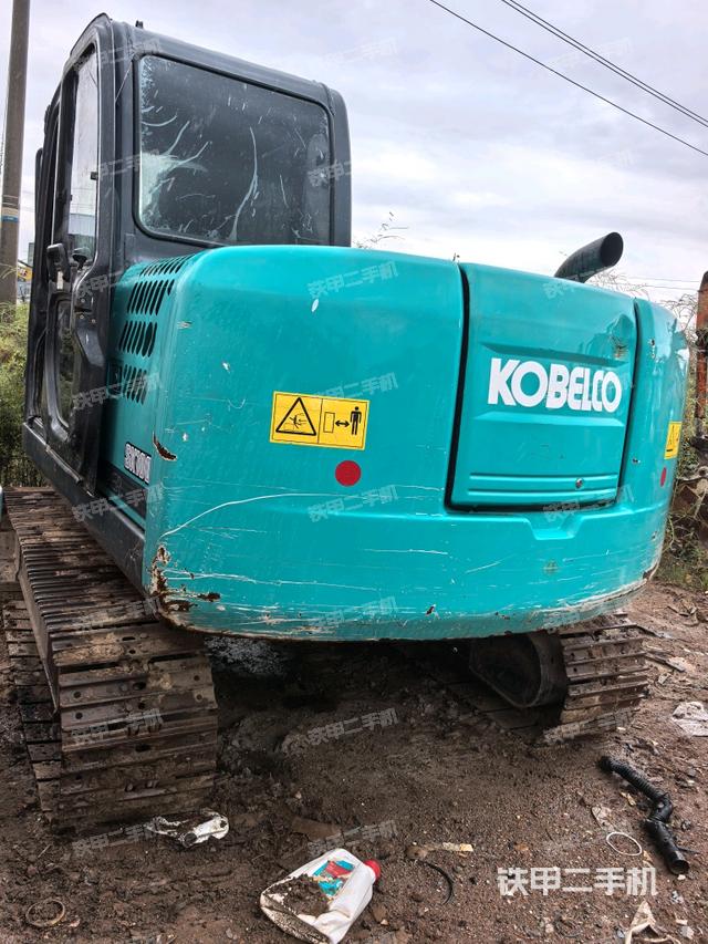 左后45(整機(jī)外觀) 左后45(整機(jī)外觀)