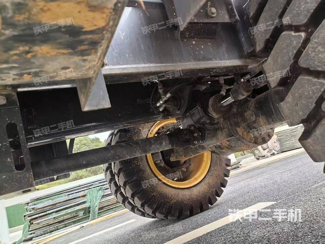 右侧履带整体（行走机构）