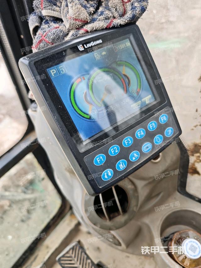 顯示屏?（駕駛室部分）