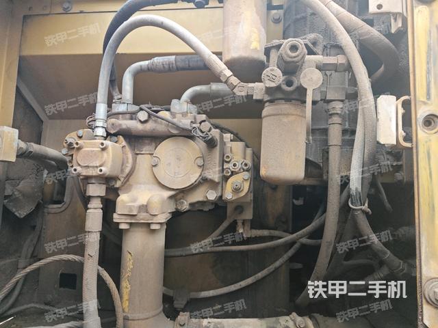 液壓泵室(大件艙室) 液壓泵室(大件艙室)