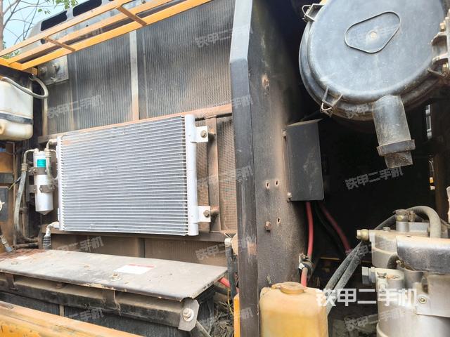 電瓶(大件艙室) 電瓶(大件艙室)