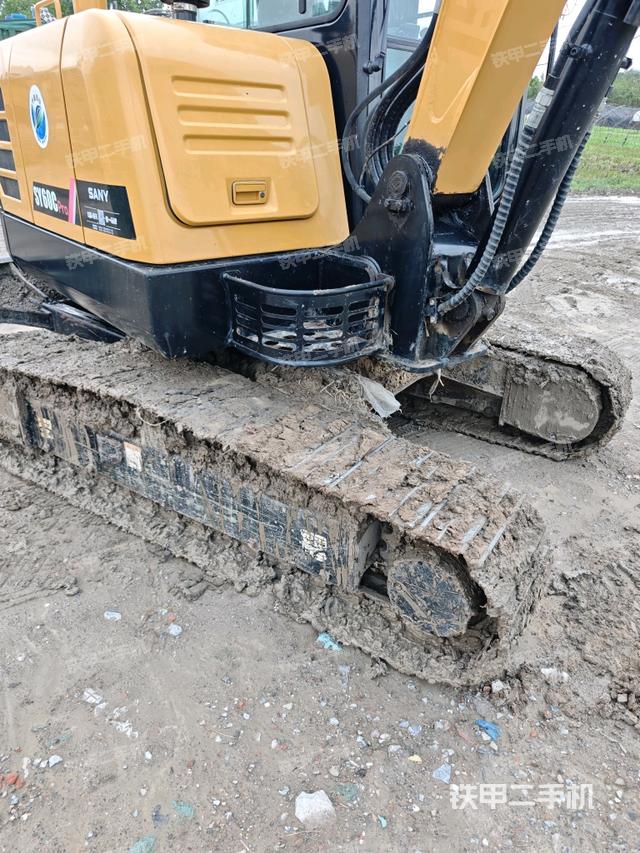 左側(cè)行走馬達(dá)蓋板（行走機(jī)構(gòu)）