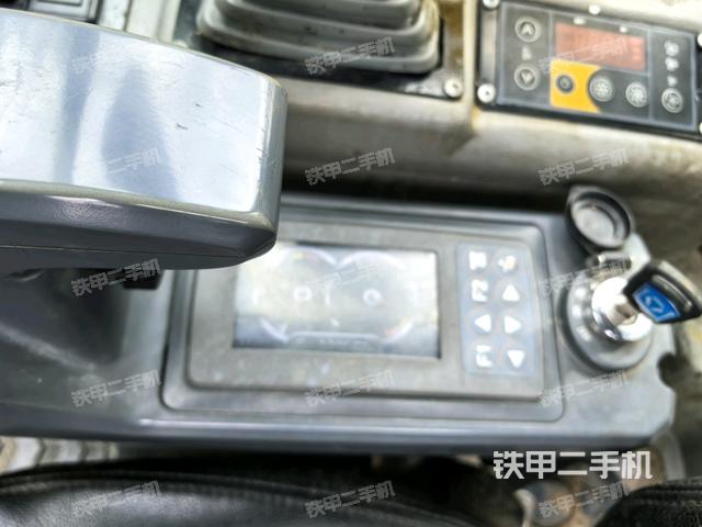 顯示屏?(駕駛室部分) 顯示屏?(駕駛室部分)