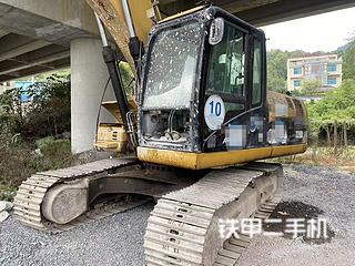 卡特彼勒320D液压挖掘机实拍图片