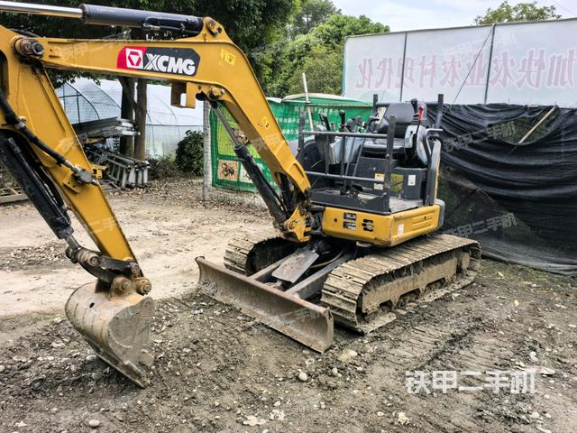 徐工XE26U挖掘机
