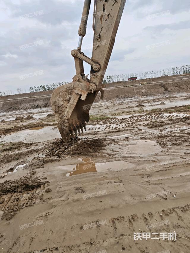 大臂整體?右側(cè)（工作和回轉(zhuǎn)裝置）