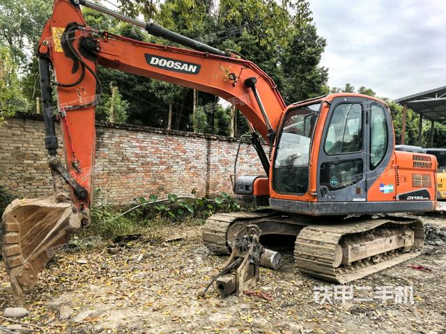 斗山DX130-9C挖掘機