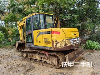 山东临工E680F挖掘机实拍图片