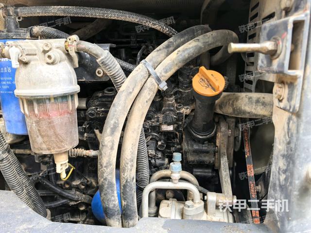 發(fā)動(dòng)機(jī)室(上車部件) 發(fā)動(dòng)機(jī)室(上車部件)