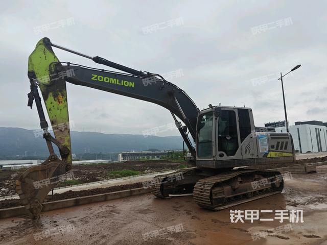中联重科ZE205G国四挖掘机