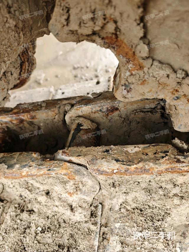 左托鏈輪和鏈筋（行走機(jī)構(gòu)）