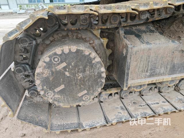 左驱动轮（行走机构）