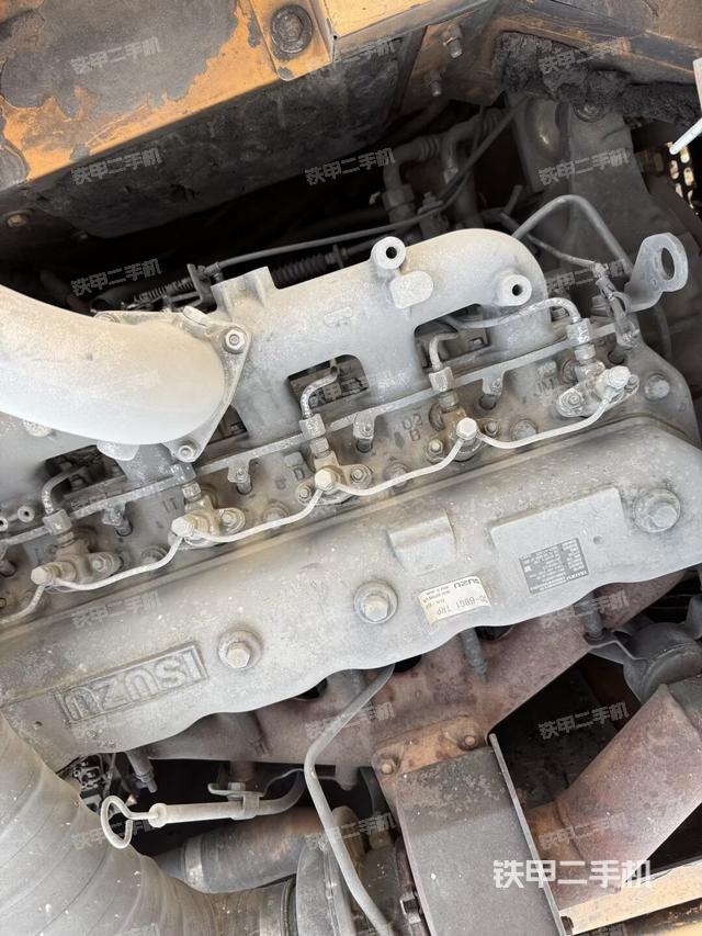 发动机整体俯视（整机外观）