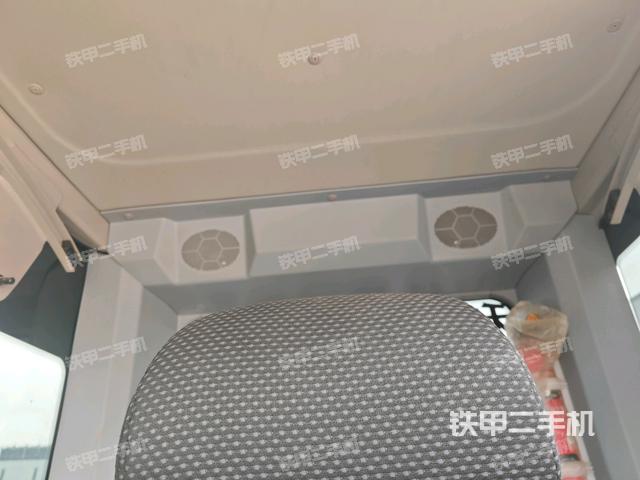 座椅后部（驾驶室部分）