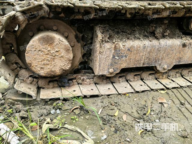 右驅(qū)動(dòng)輪(行走機(jī)構(gòu)) 右驅(qū)動(dòng)輪(行走機(jī)構(gòu))