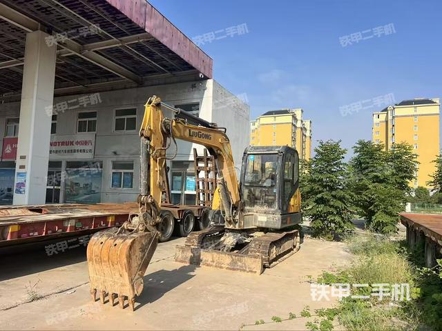 柳工CLG906E挖掘機