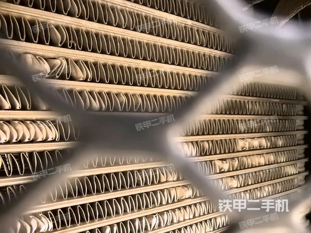 散熱器室(大件艙室) 散熱器室(大件艙室)