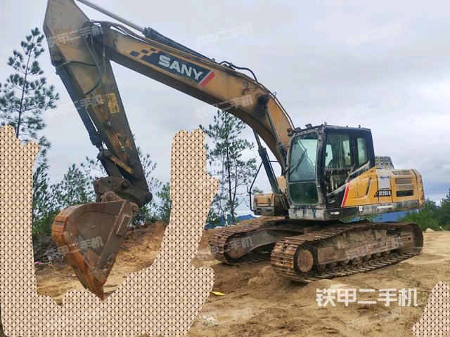 三一重工SY215H挖掘機
