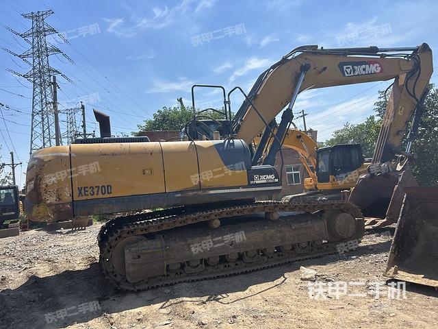 整机右后45°(整机外观) 整机右后45°(整机外观)