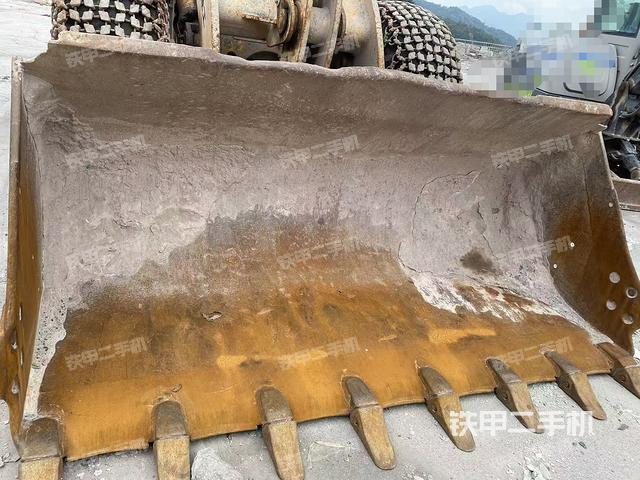 工作裝置整體（整機外觀及大件）