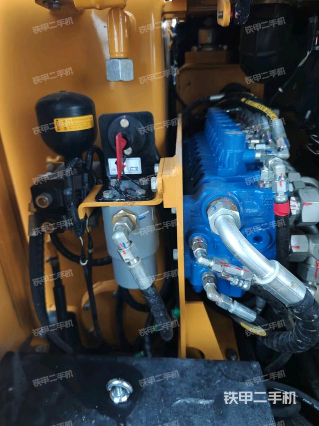 分配閥（上車部件）