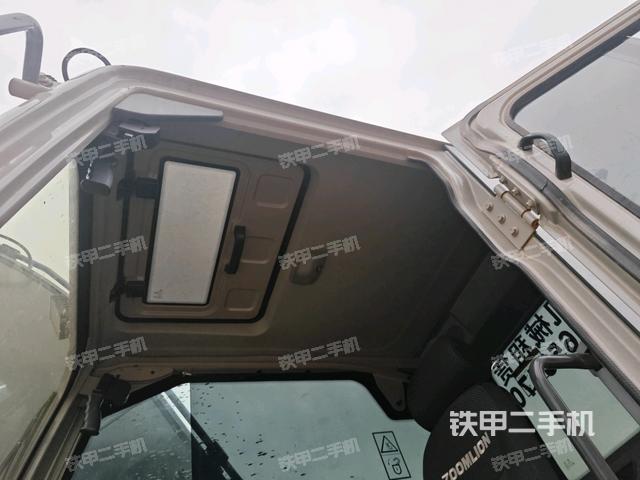 顶棚整体（驾驶室部分）