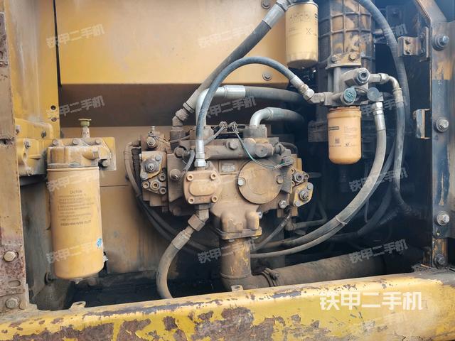 液压泵斜45 左(大件舱室) 液压泵斜45 左(大件舱室)