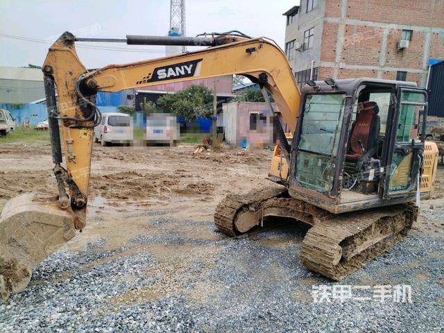 三一重工SY75C挖掘機