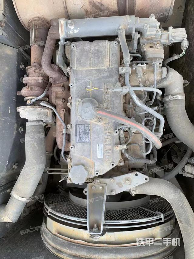 发动机整体俯视（整机外观）