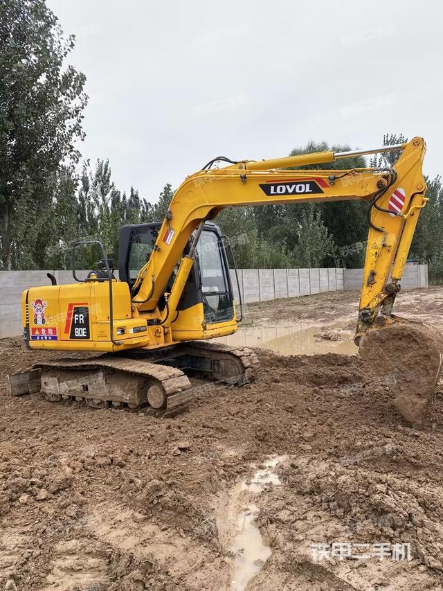 整機右后45°(整機外觀) 整機右后45°(整機外觀)