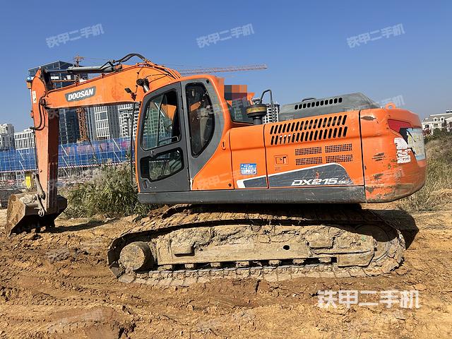 斗山DX215-9C挖掘機