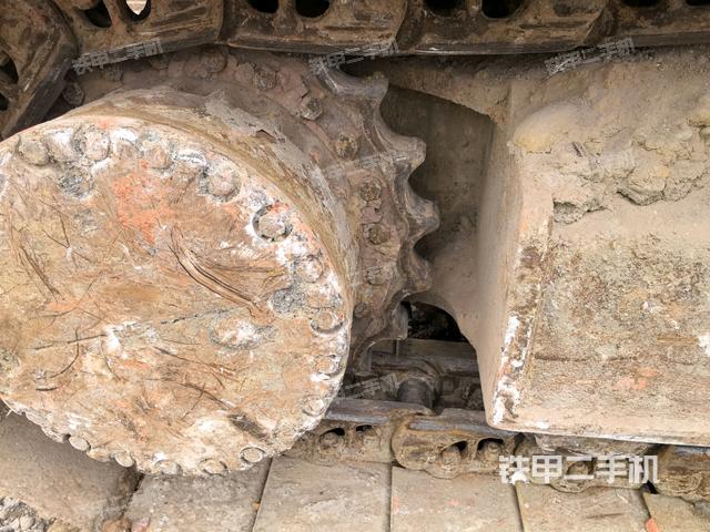 右驅(qū)動輪(行走機構) 右驅(qū)動輪(行走機構)
