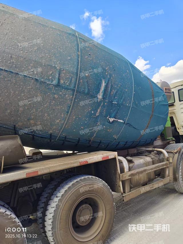 整机左侧（设备外观及核心部件）