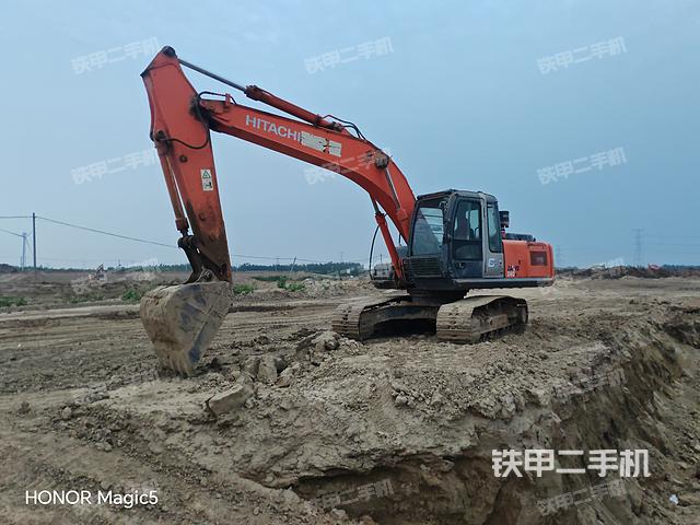 日立ZX210H挖掘机