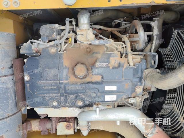 发动机整体俯视（整机外观）