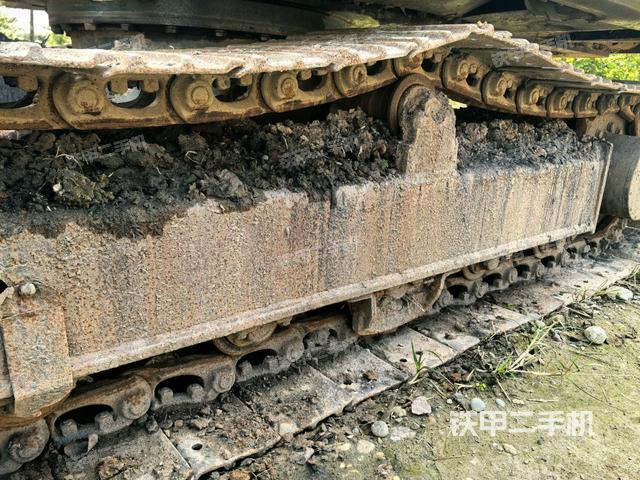 左導(dǎo)向輪（行走機(jī)構(gòu)）