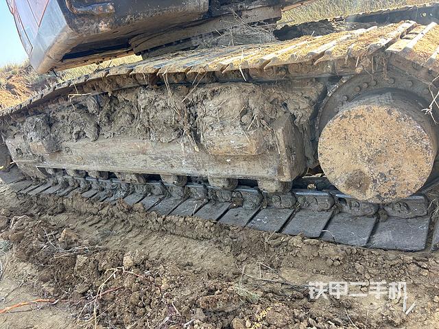 单侧履带整体（整机外观）