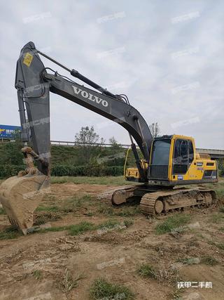 沃爾沃EC210D挖掘機(jī)
